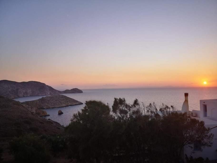 Syros Apartments Kini Exterior foto