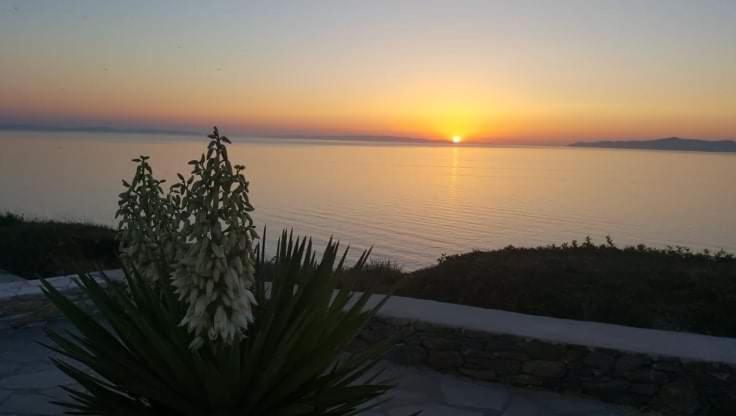 Syros Apartments Kini Exterior foto