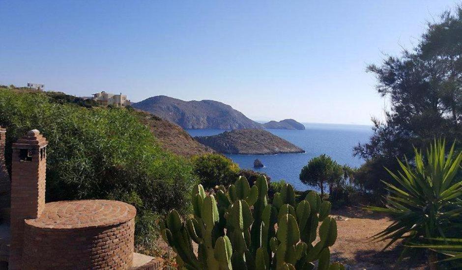 Syros Apartments Kini Exterior foto
