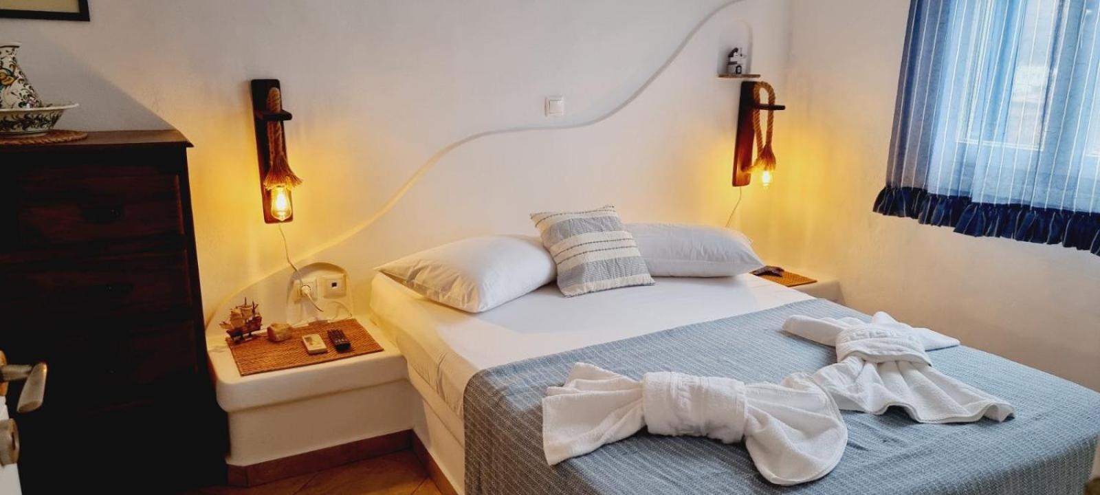 Syros Apartments Kini Exterior foto
