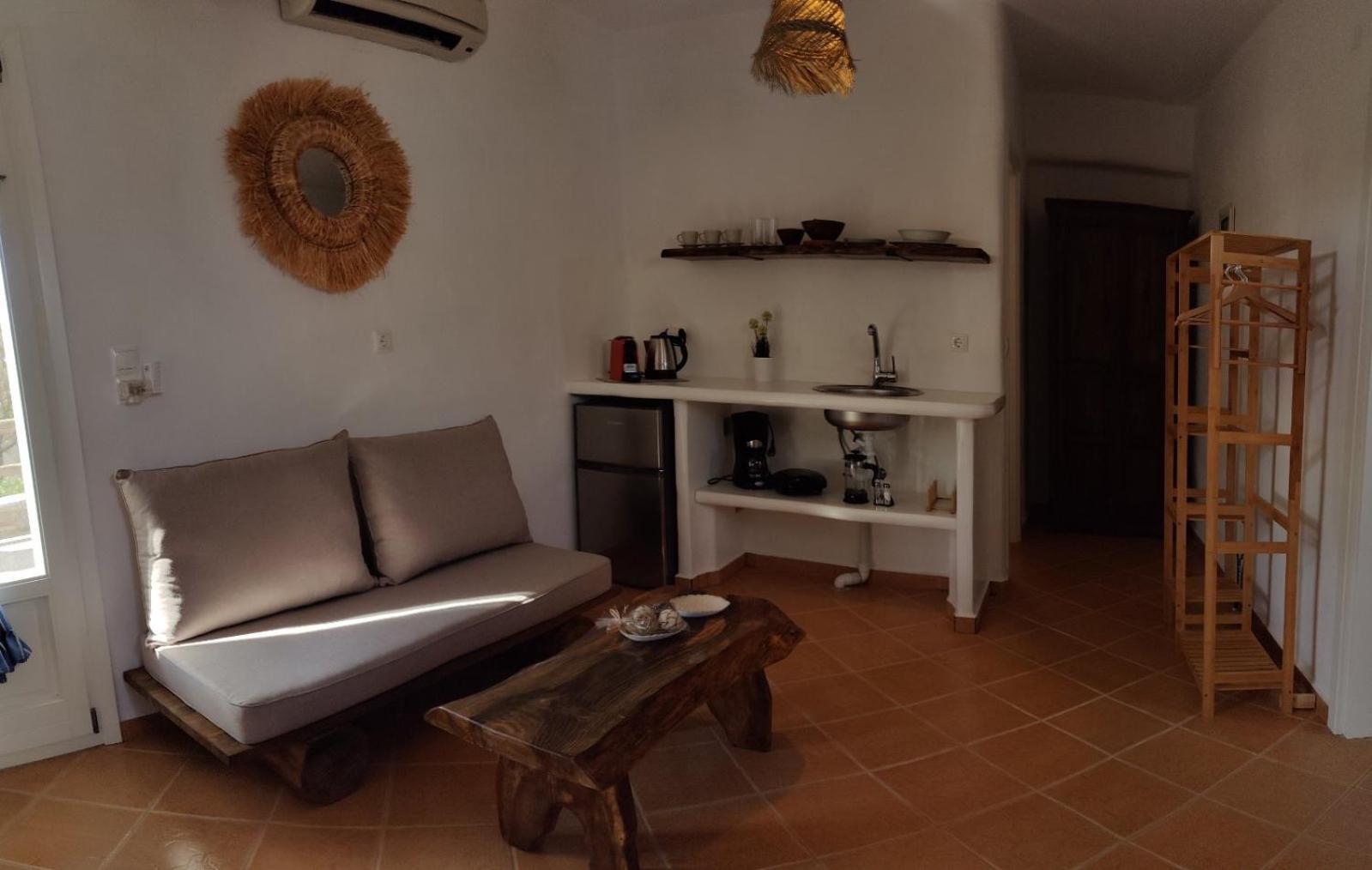 Syros Apartments Kini Exterior foto